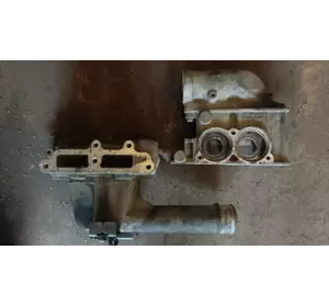 Корпус термостата MAN TGX TGS D2066 D2676 Б.У Корпус термостата MAN TGX TGS D2066 D2676 Б.У