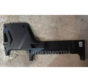 Обшивка дверей MAN F2000 (права, ліва сторона) Обшивка дверей MAN F2000 (права, ліва сторона)