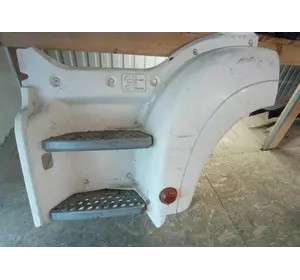 Крило переднє Man TGA L-XL TGS Підніжка МАН TGA L-XL TGS Б.У оригінал Крило переднє Man TGA L-XL TGS Підніжка МАН TGA L-XL TGS Б.У оригінал